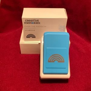 Creative Memories Over the Rainbow Decorative Punch